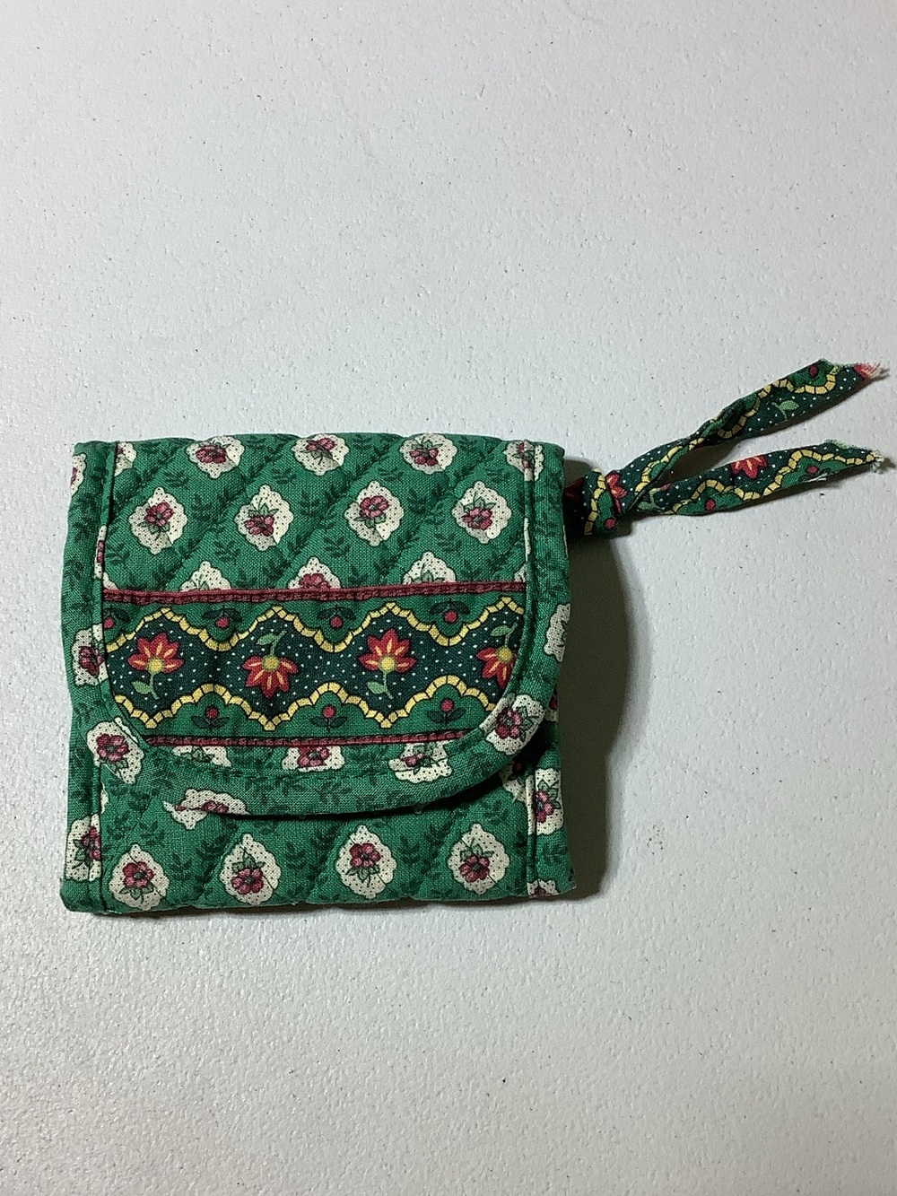Vera Bradley vintage green floral wallet